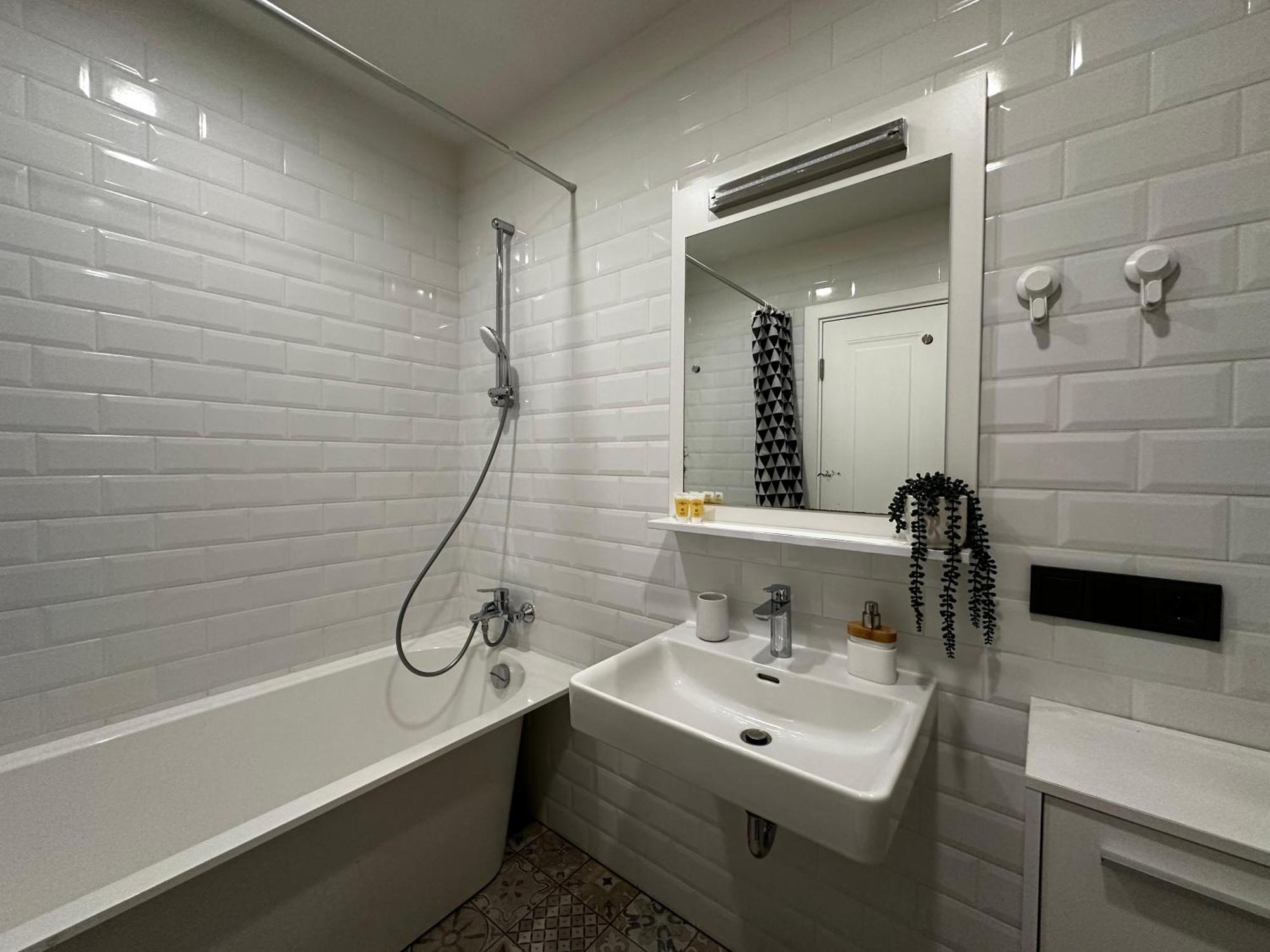 One Bedroom Promenade Apartment Riga Eksteriør billede